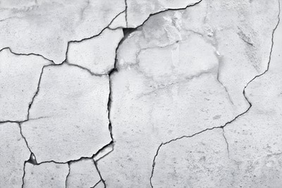 A menthetetlennek tűnő betonfelületek ellenszere: a betonjavítás